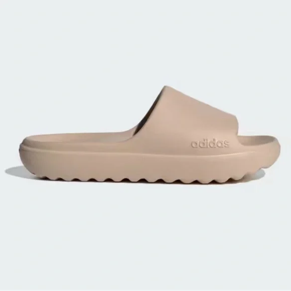 adidas Adilette Lumia Slides tan sandals flip flops sporty casual 8 women - Picture 2 of 4